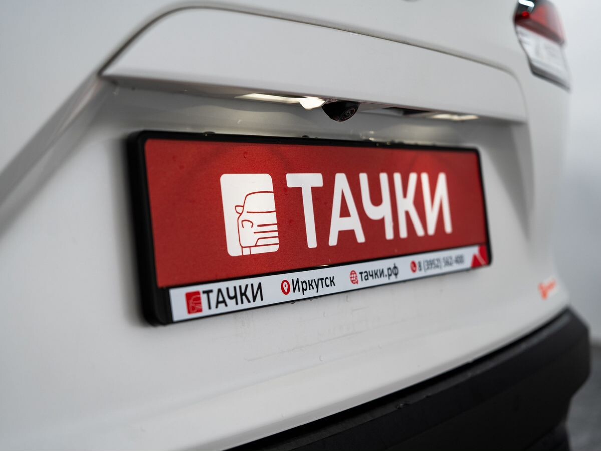 Toyota Corolla Cross 2021 - фото автомобиля