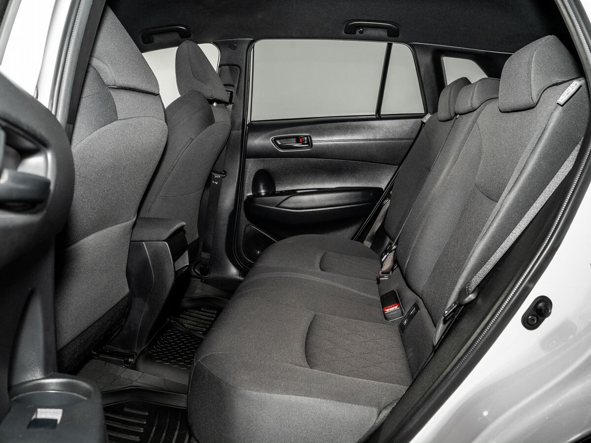 Toyota Corolla Cross 2021 - фото автомобиля