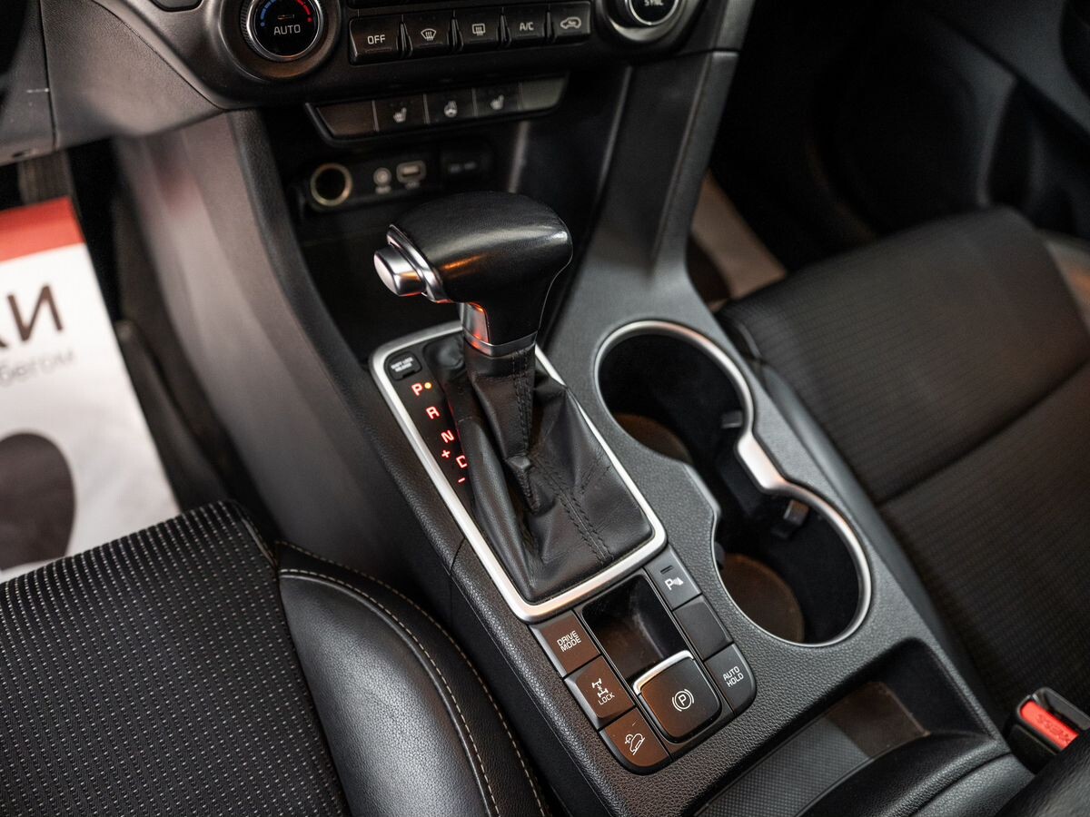 Kia Sportage 2016 - фото автомобиля