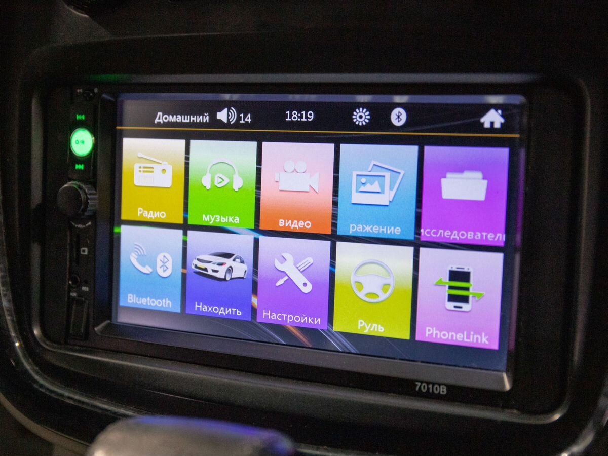 Toyota Kluger 2004 - фото автомобиля