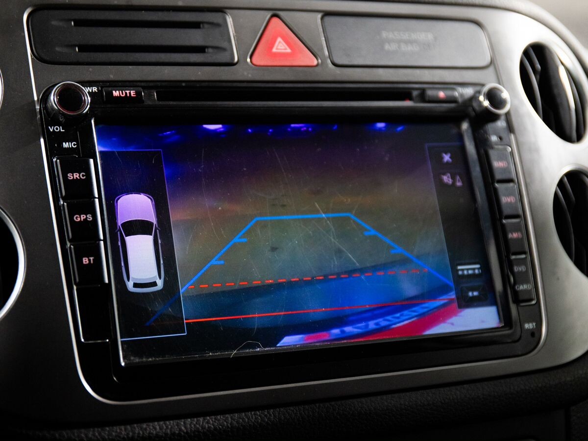 Volkswagen Tiguan 2009 - фото автомобиля