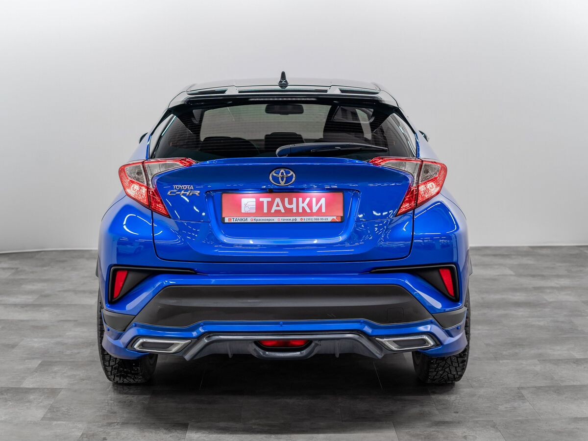 Toyota C-HR 2018 - фото автомобиля
