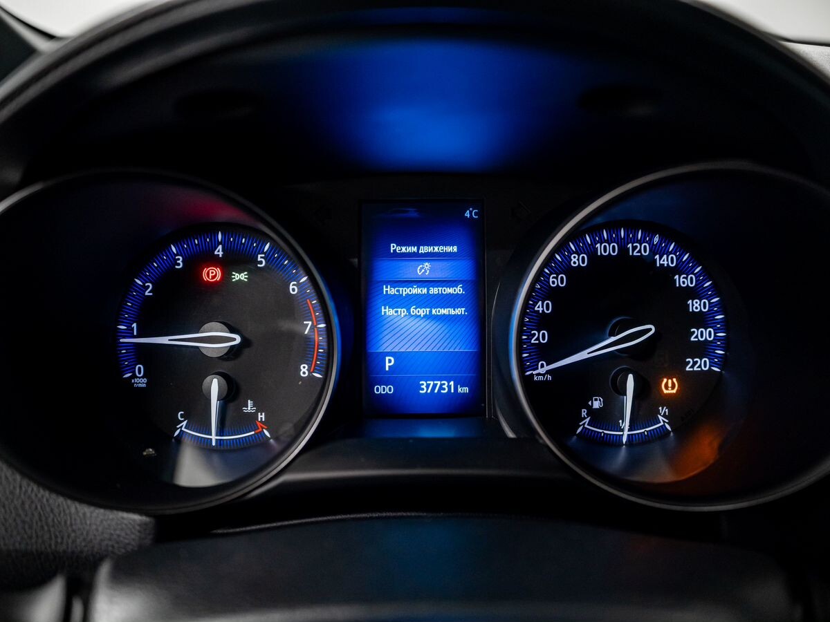 Toyota C-HR 2018 - фото автомобиля