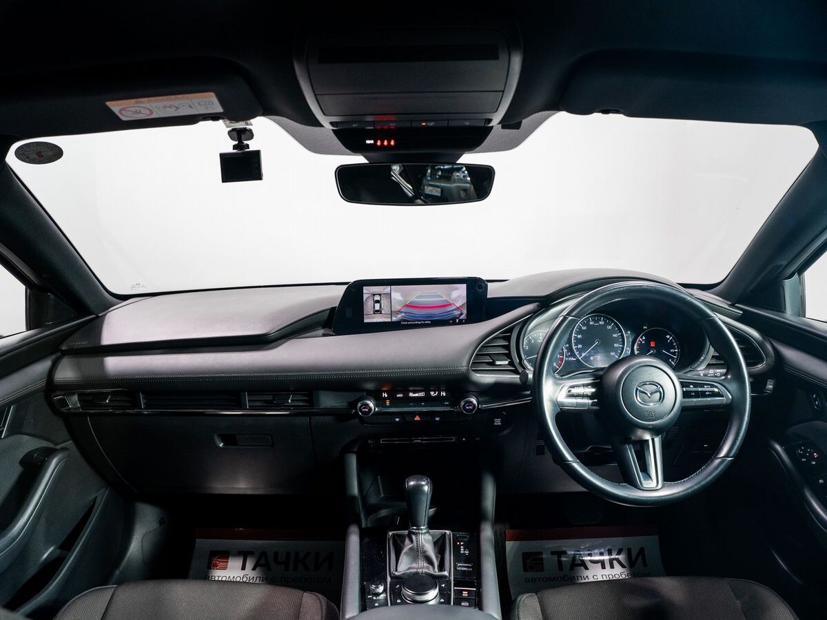 Mazda 3 2019 - фото автомобиля