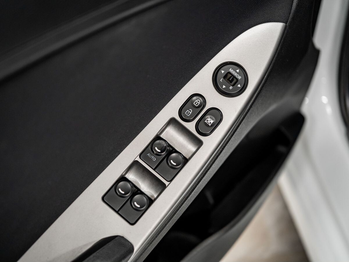 Hyundai Solaris 2016 - фото автомобиля