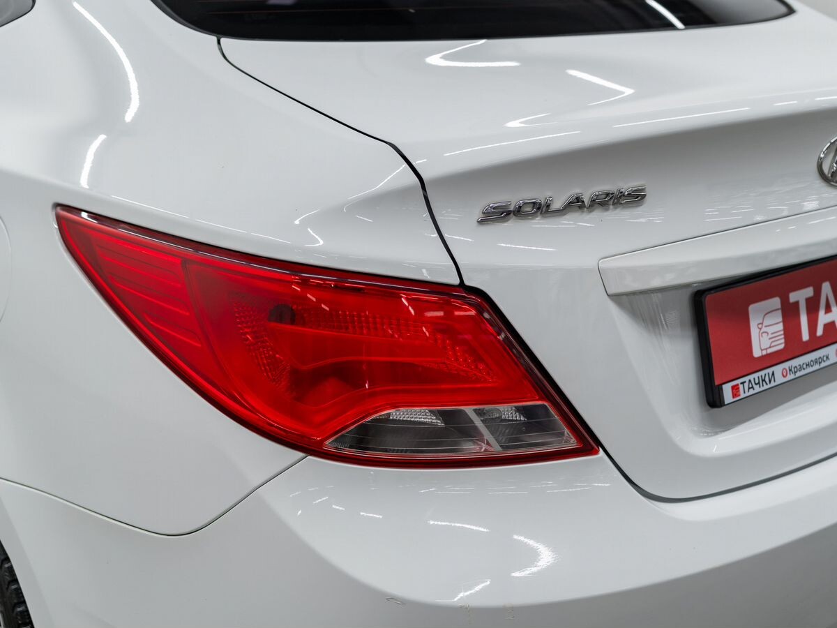 Hyundai Solaris 2016 - фото автомобиля