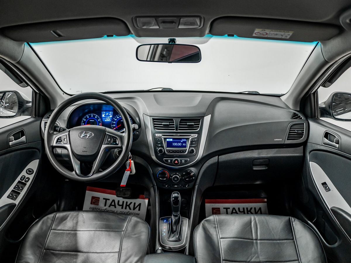 Hyundai Solaris 2016 - фото автомобиля