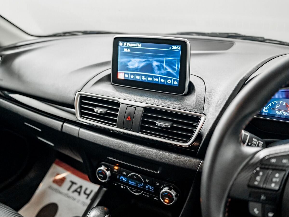 Mazda Axela 2014 - фото автомобиля