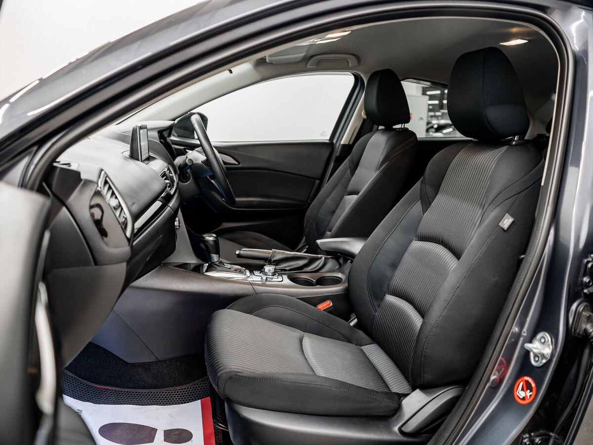 Mazda Axela 2014 - фото автомобиля