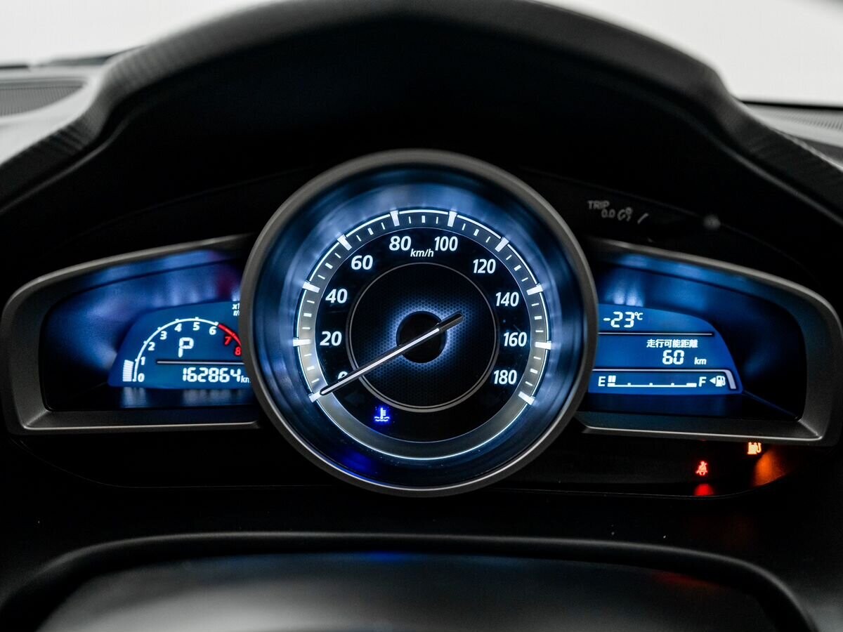 Mazda Axela 2014 - фото автомобиля