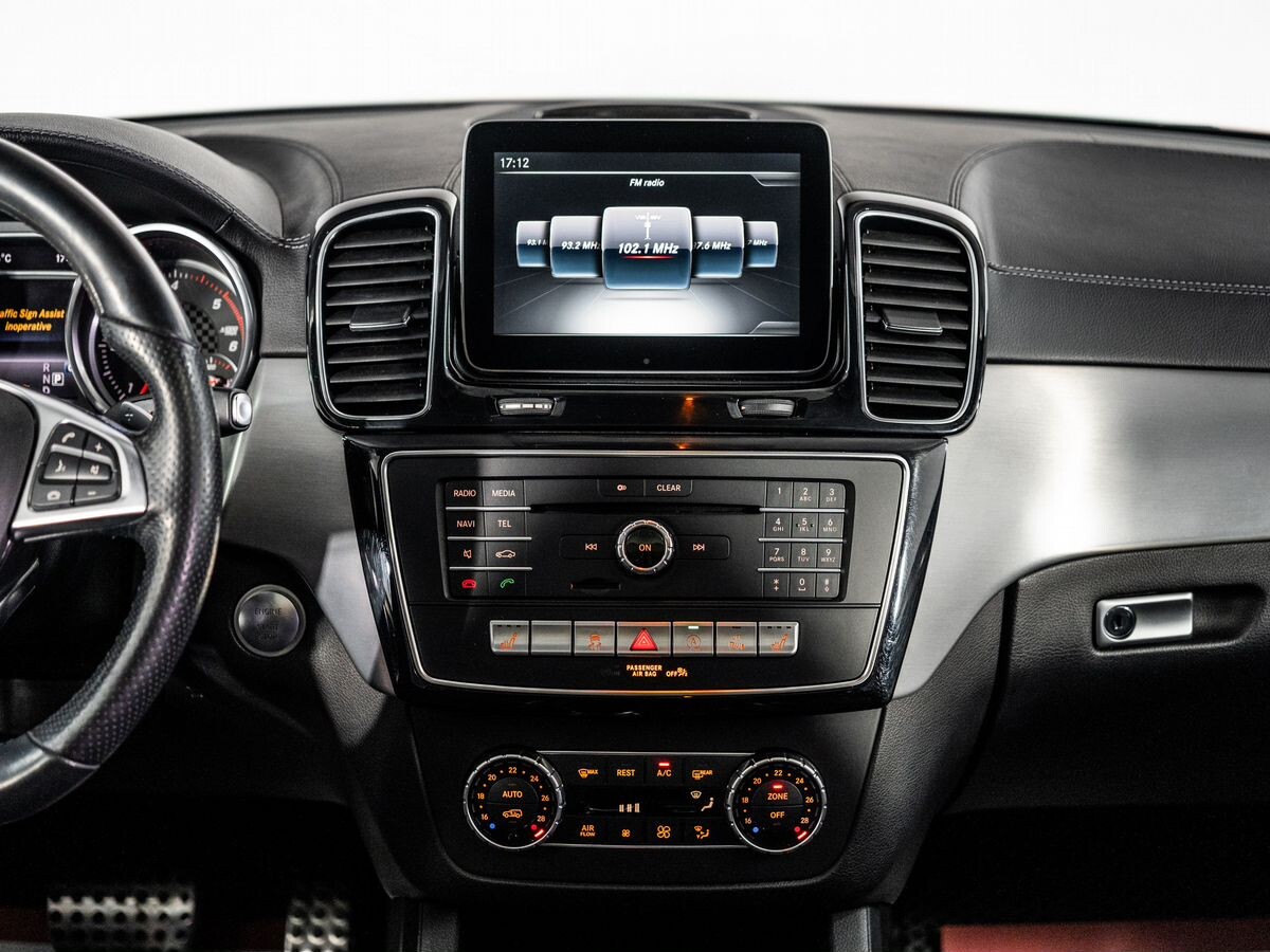 Mercedes-Benz GLE Coupe 2017 - фото автомобиля