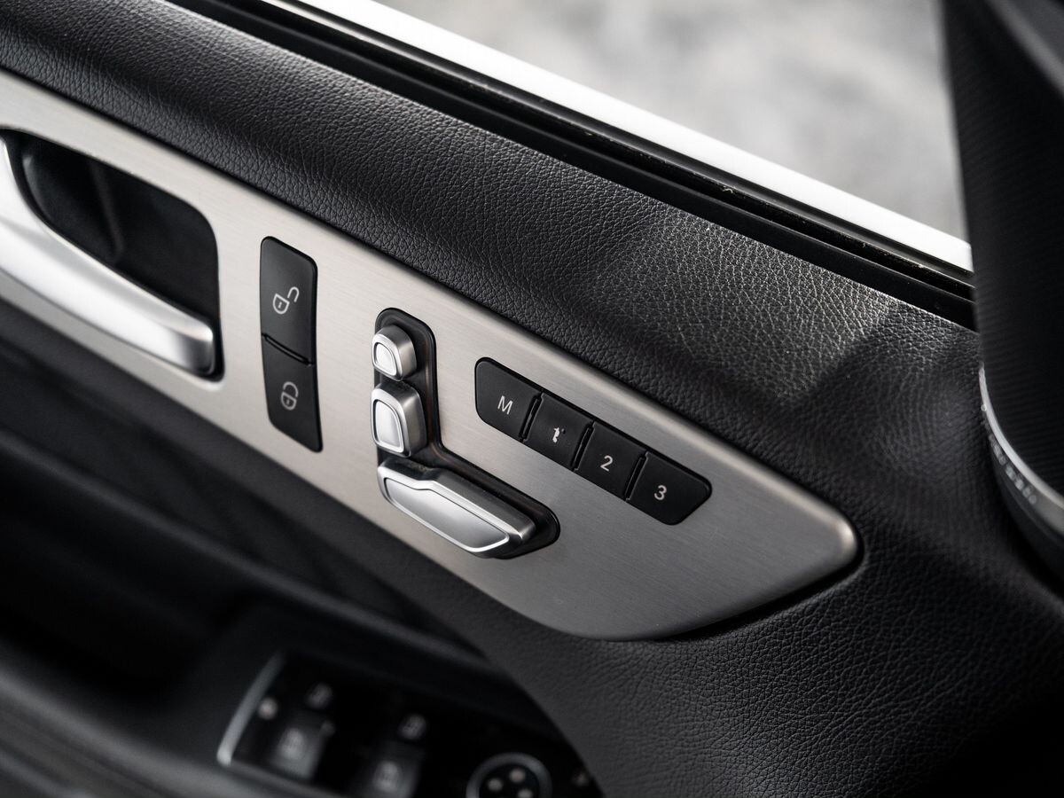 Mercedes-Benz GLE Coupe 2017 - фото автомобиля