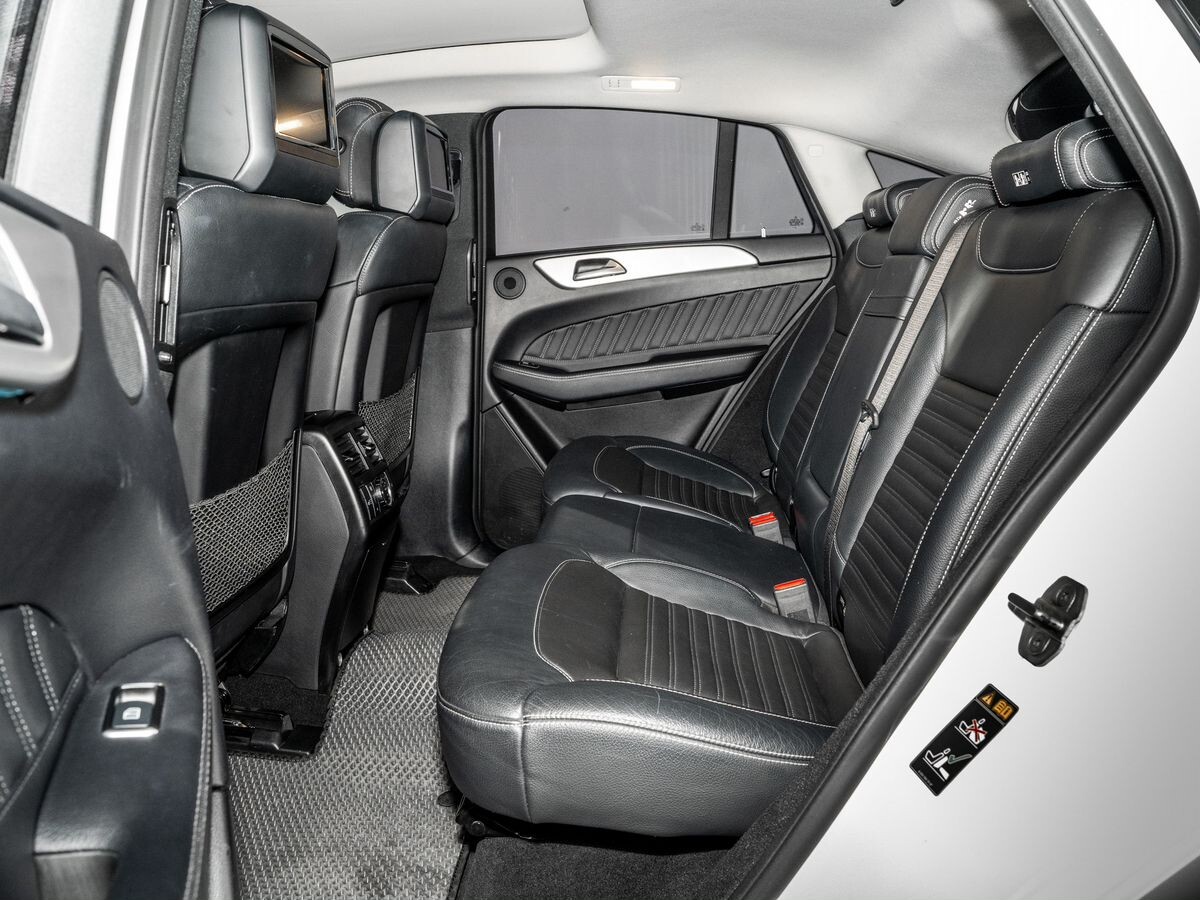 Mercedes-Benz GLE Coupe 2017 - фото автомобиля