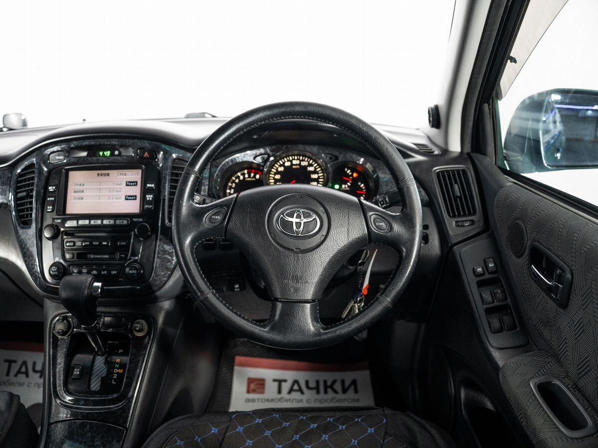 Toyota Kluger 2001 - фото автомобиля