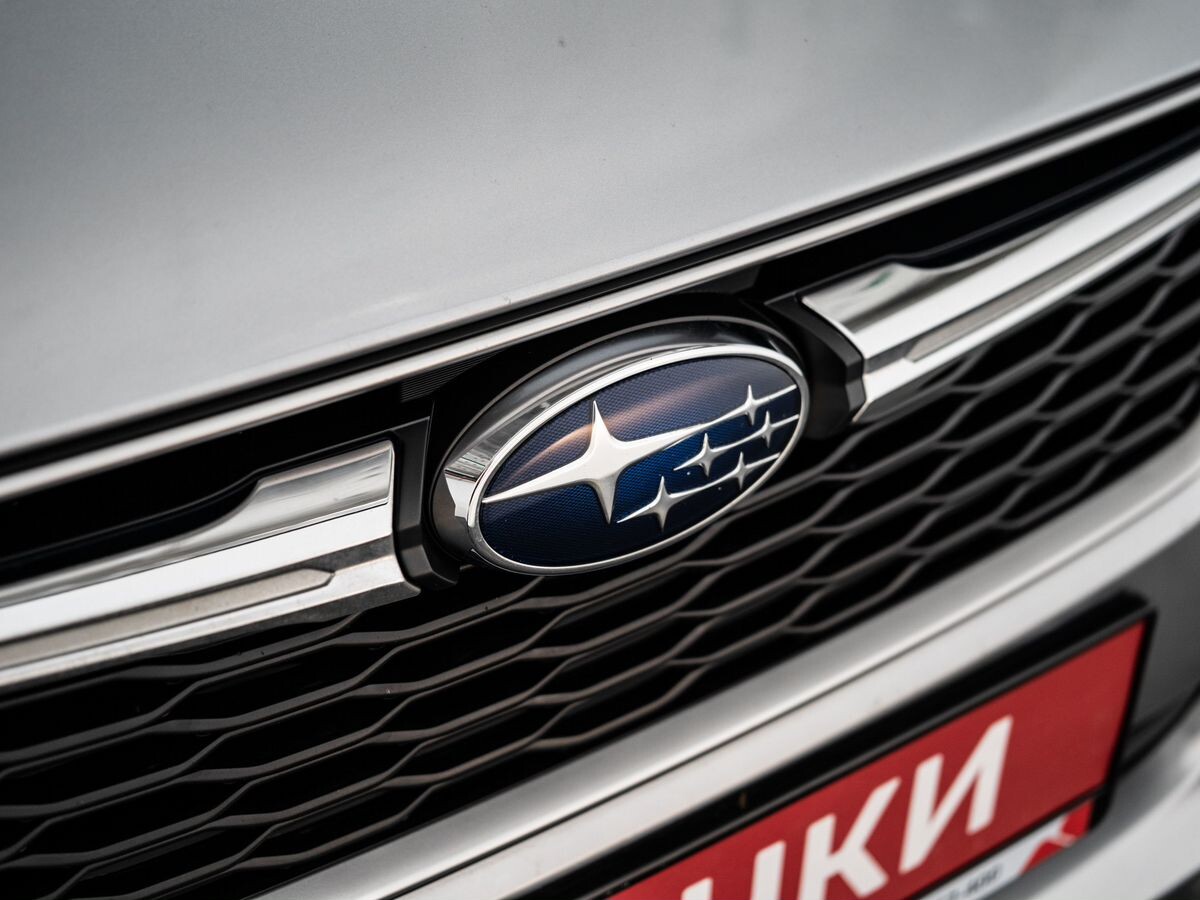 Subaru Impreza 2019 - фото автомобиля