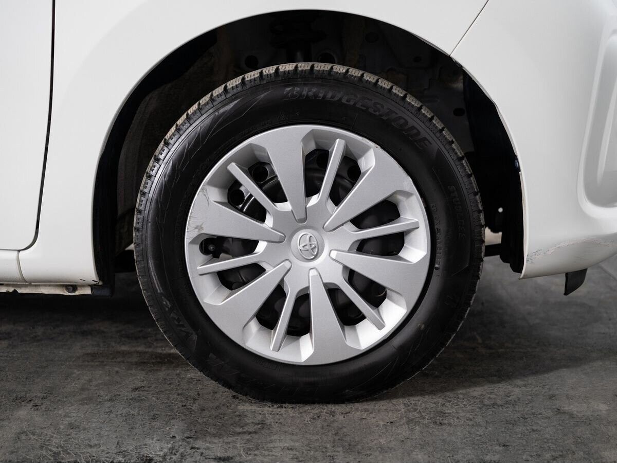 Toyota Passo 2019 - фото автомобиля