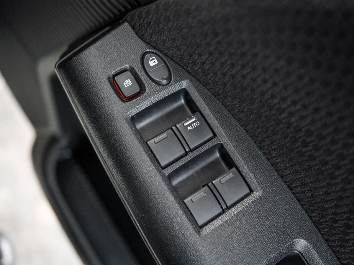 Honda Freed 2012 - фото автомобиля