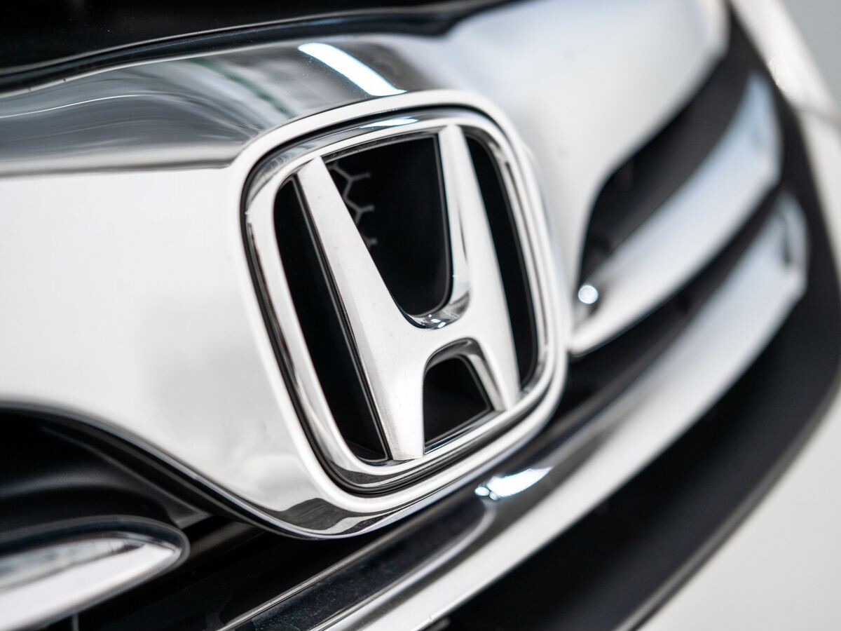 Honda Freed 2012 - фото автомобиля