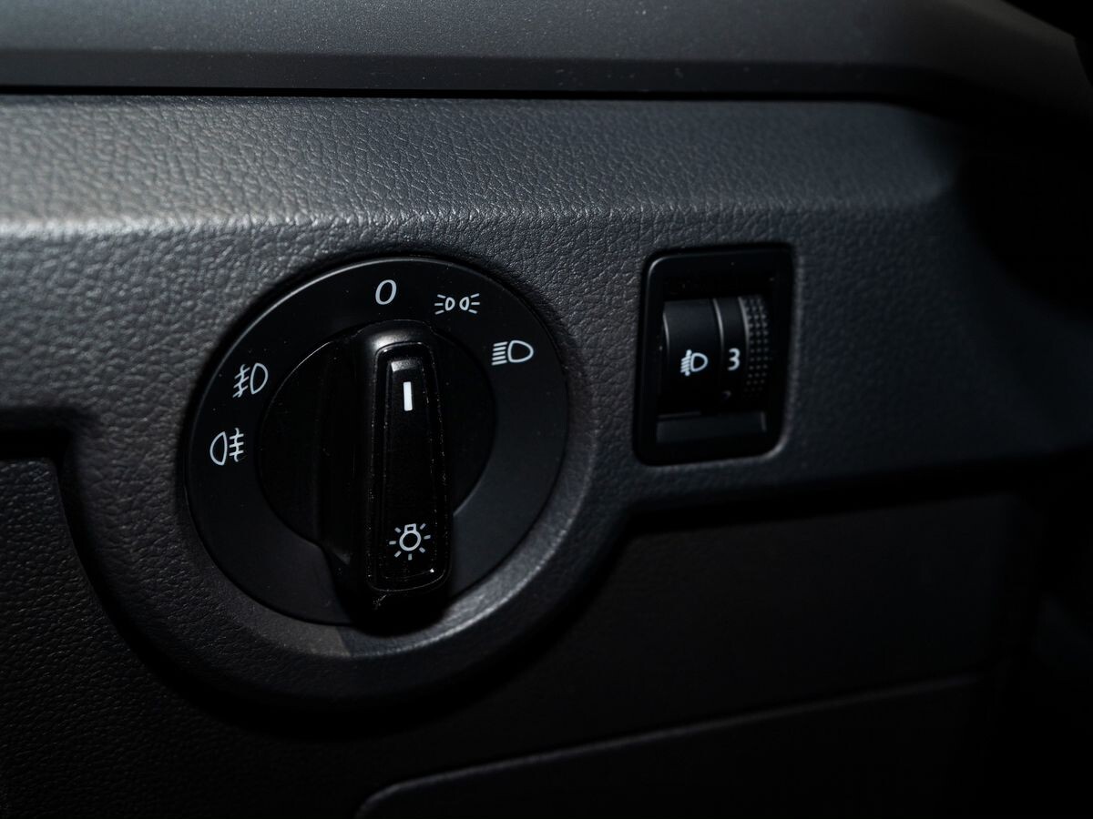 Volkswagen T-Cross 2020 - фото автомобиля