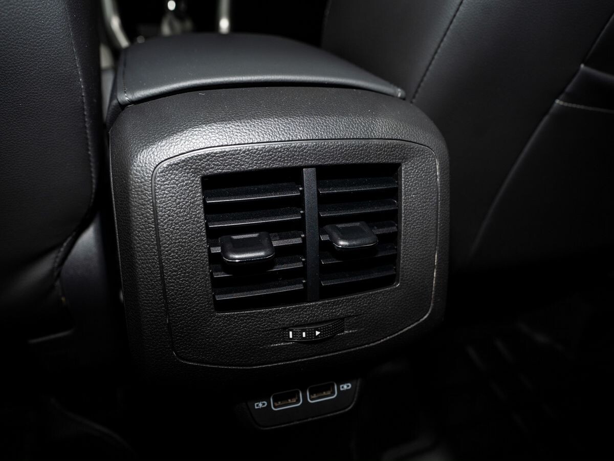 Volkswagen T-Cross 2020 - фото автомобиля