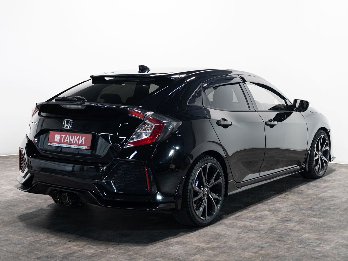 Honda Civic 2018 - фото автомобиля