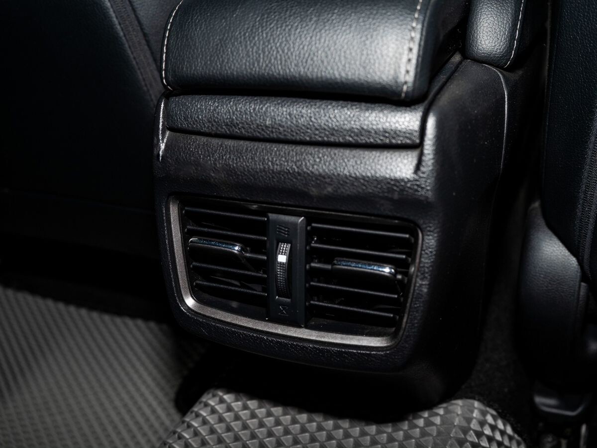 Honda Civic 2018 - фото автомобиля