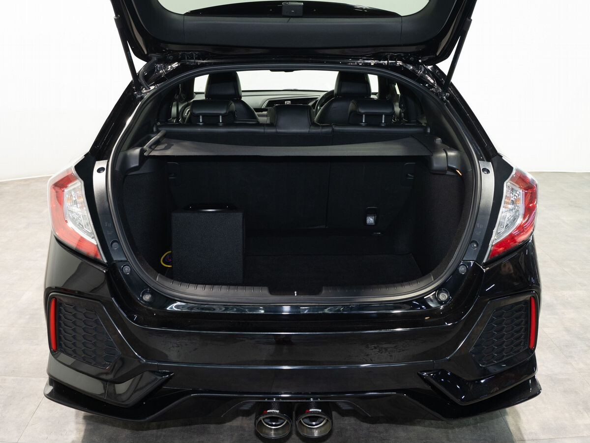 Honda Civic 2018 - фото автомобиля