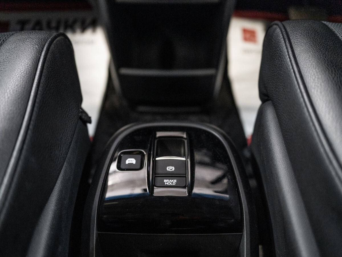 Honda Stepwgn 2018 - фото автомобиля