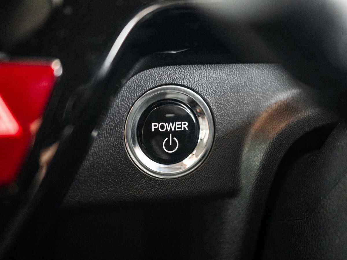 Honda Stepwgn 2018 - фото автомобиля