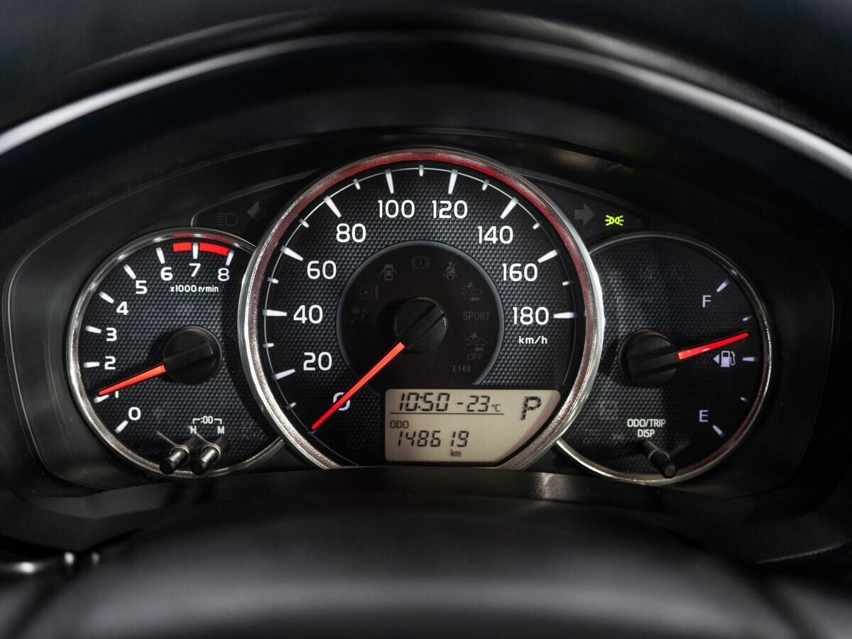 Toyota Corolla 2017 - фото автомобиля