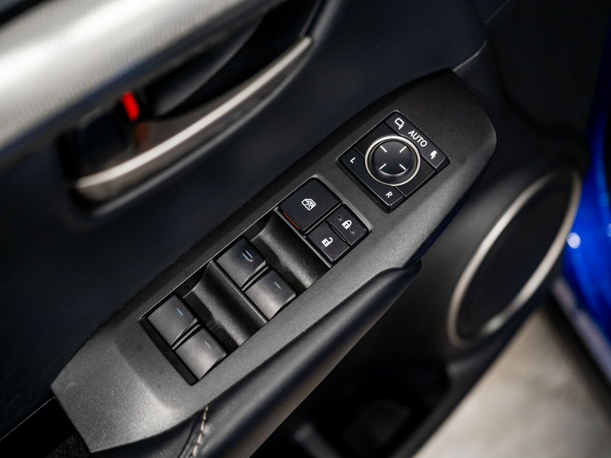 Lexus NX 2015 - фото автомобиля