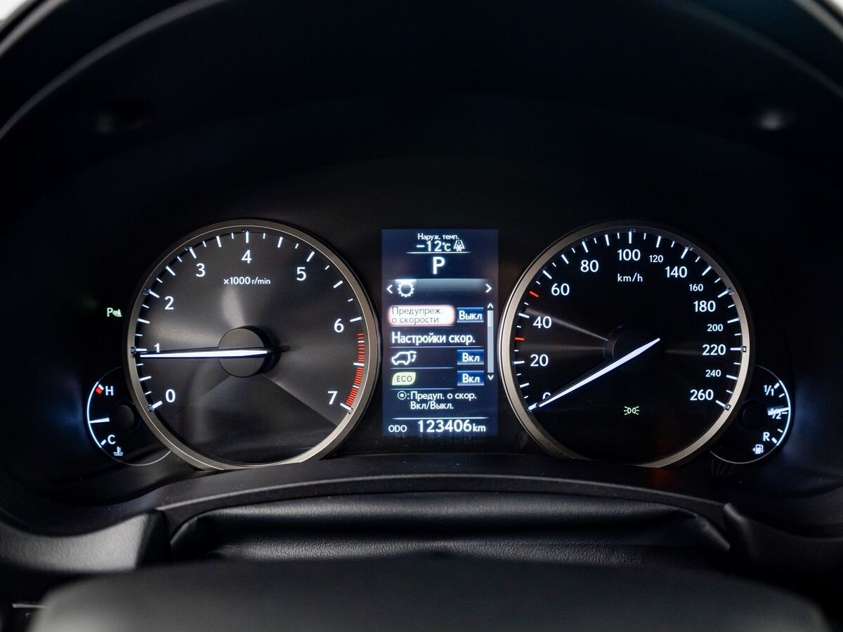 Lexus NX 2015 - фото автомобиля