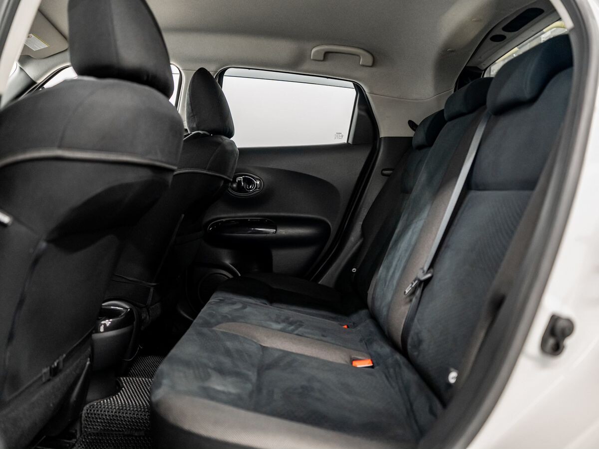 Nissan Juke 2013 - фото автомобиля