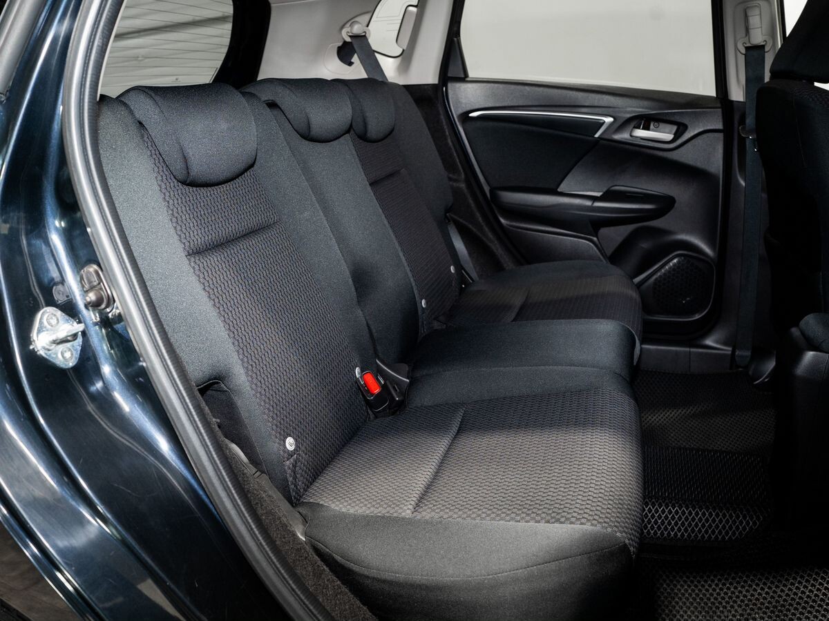 Honda Fit 2017 - фото автомобиля