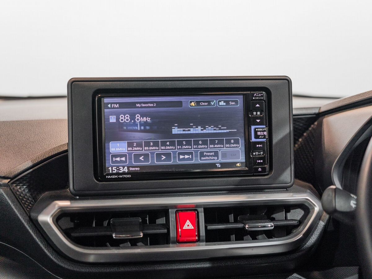 Daihatsu Rocky 2020 - фото автомобиля