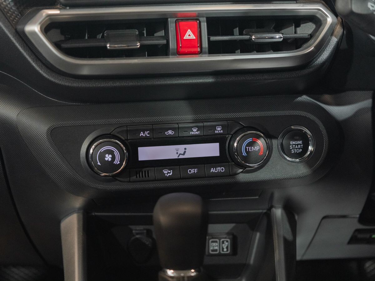 Daihatsu Rocky 2020 - фото автомобиля