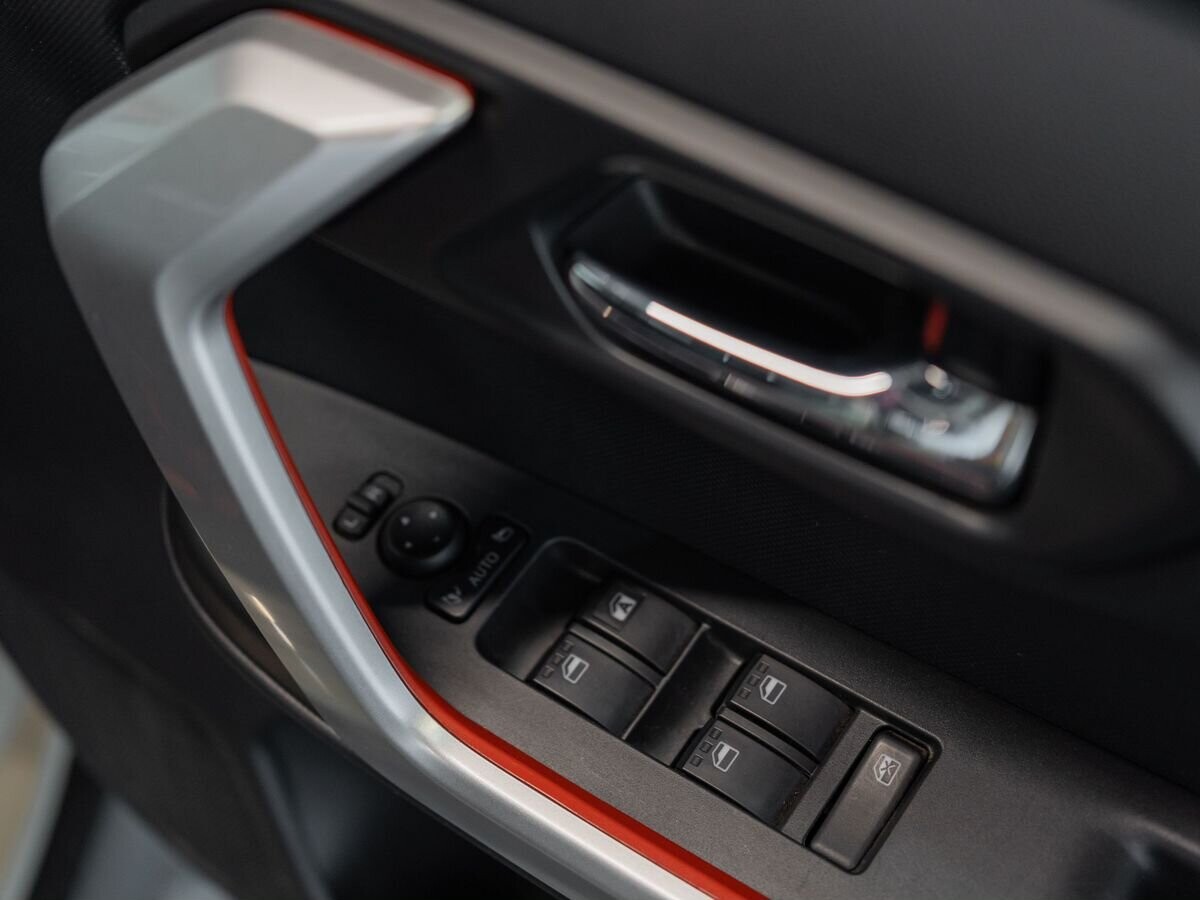 Daihatsu Rocky 2020 - фото автомобиля