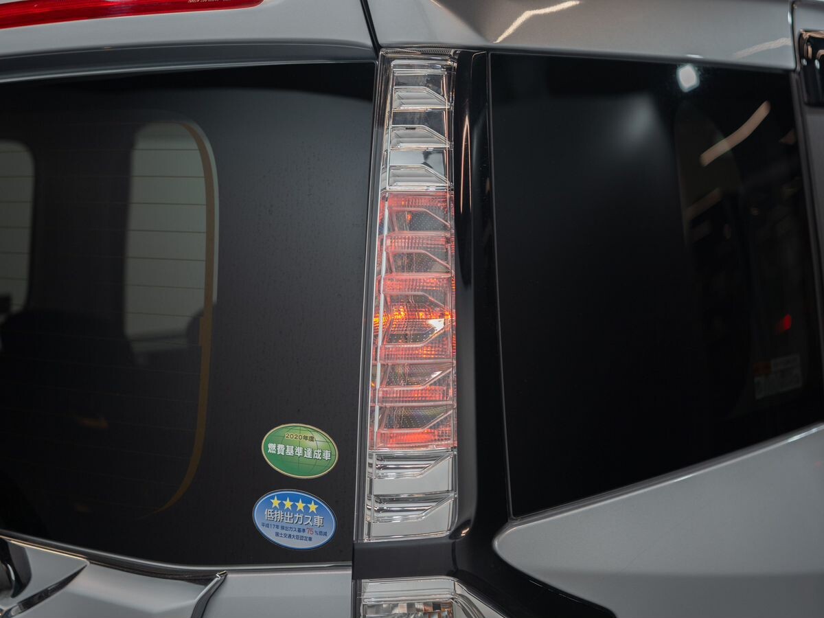 Toyota Tank 2019 - фото автомобиля