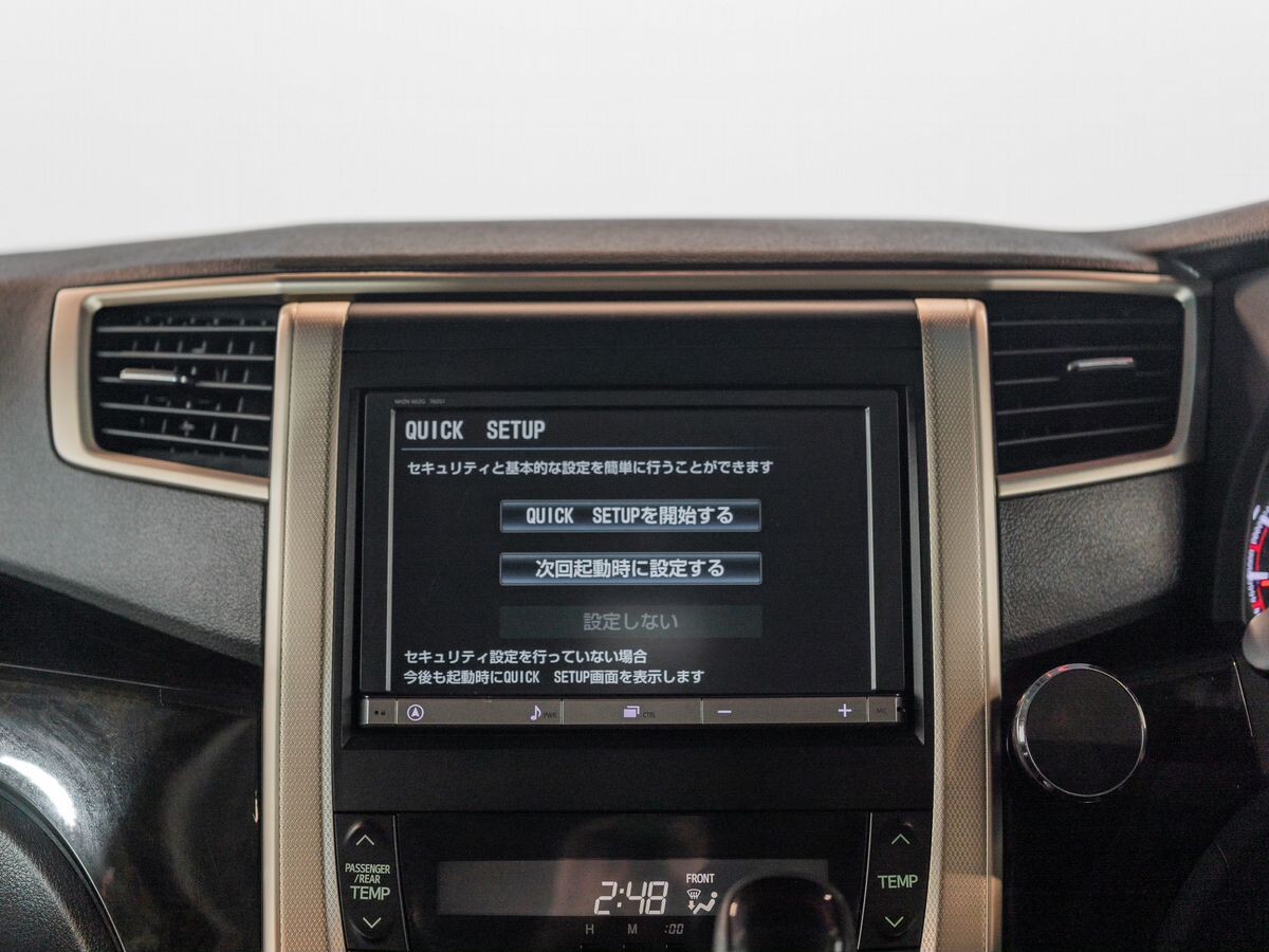 Toyota Alphard 2012 - фото автомобиля