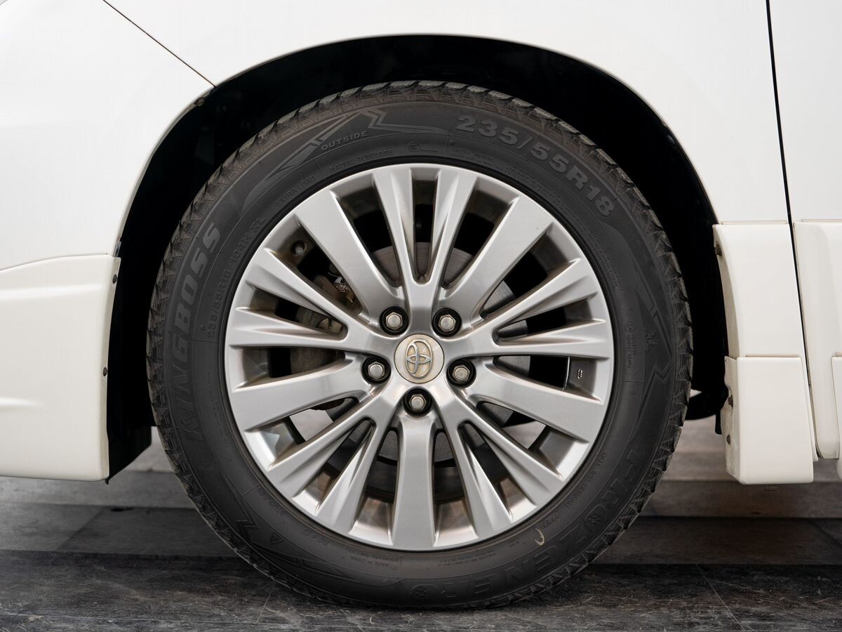 Toyota Alphard 2012 - фото автомобиля