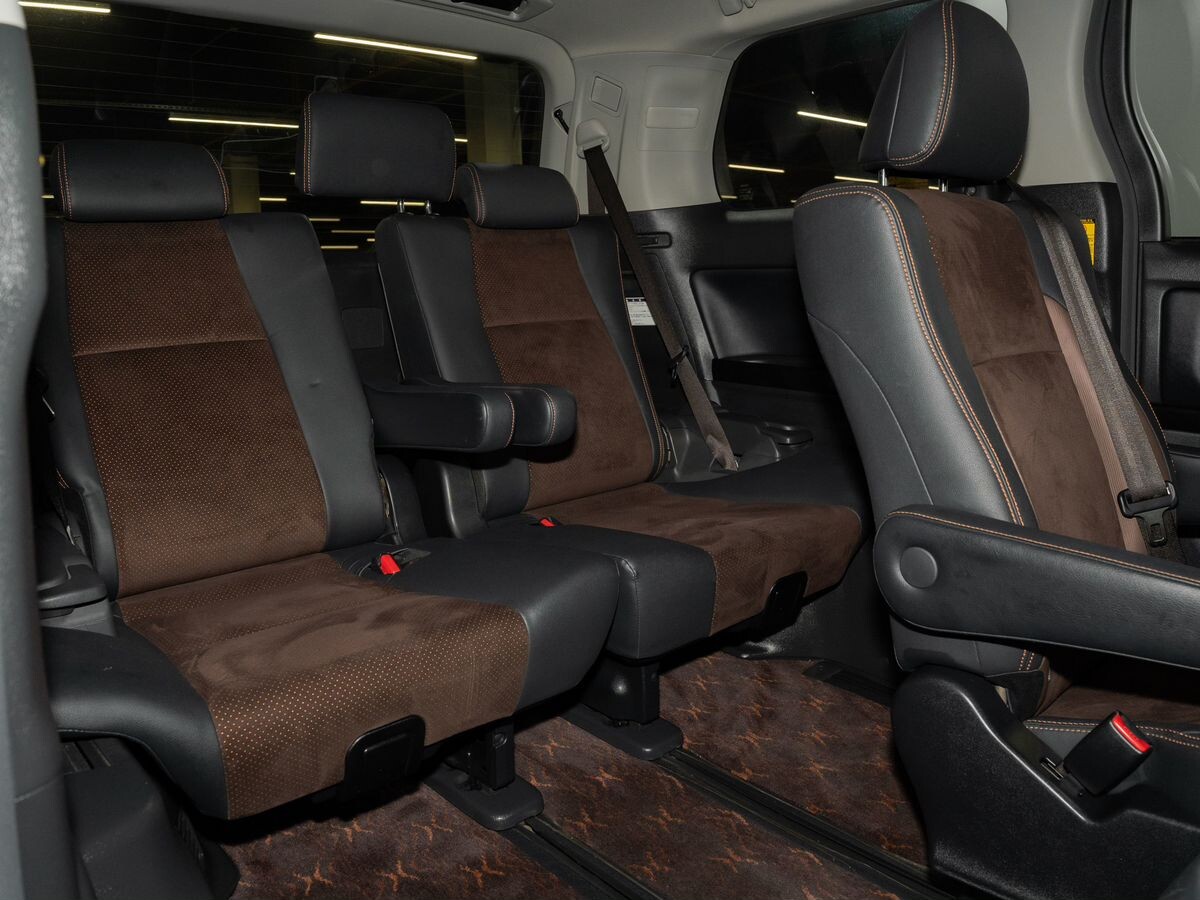 Toyota Alphard 2012 - фото автомобиля