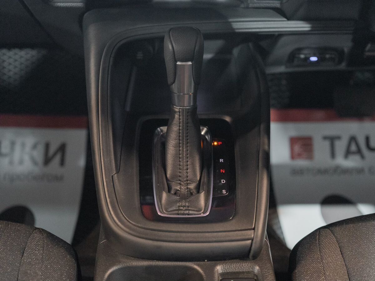 Honda Vezel 2021 - фото автомобиля