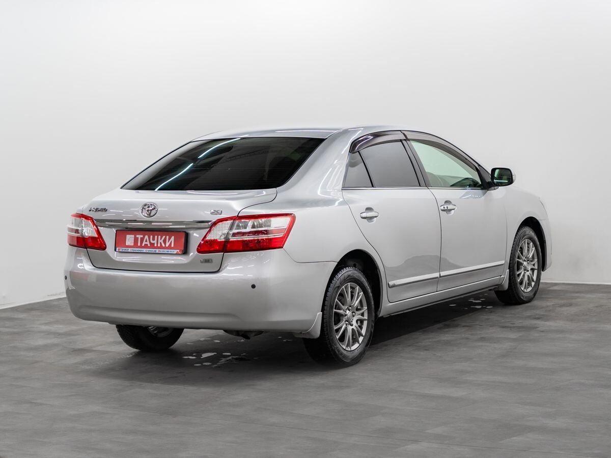 Toyota Premio 2011 - фото автомобиля
