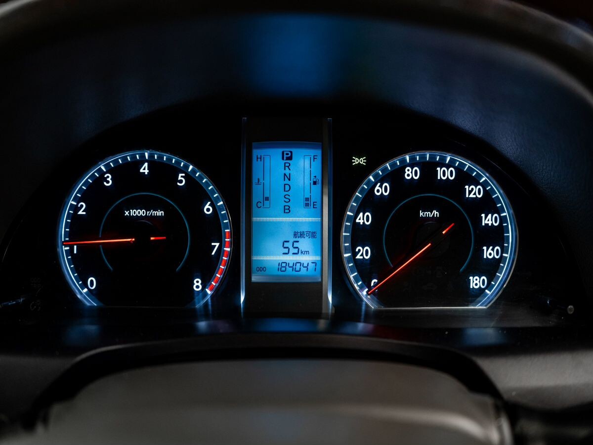 Toyota Premio 2011 - фото автомобиля