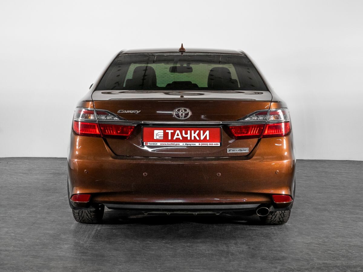 Toyota Camry 2017 - фото автомобиля