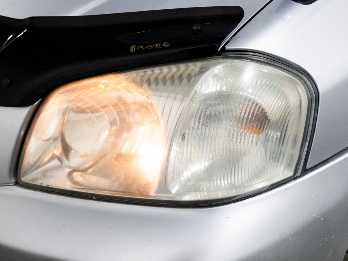 Mazda Tribute 2001 - фото автомобиля