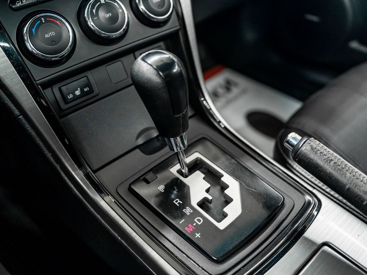 Mazda 6 2011 - фото автомобиля