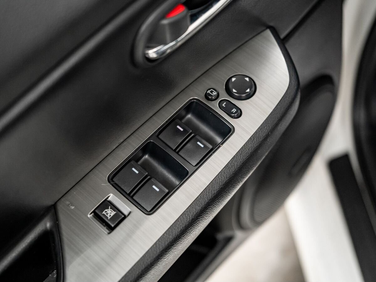 Mazda 6 2011 - фото автомобиля