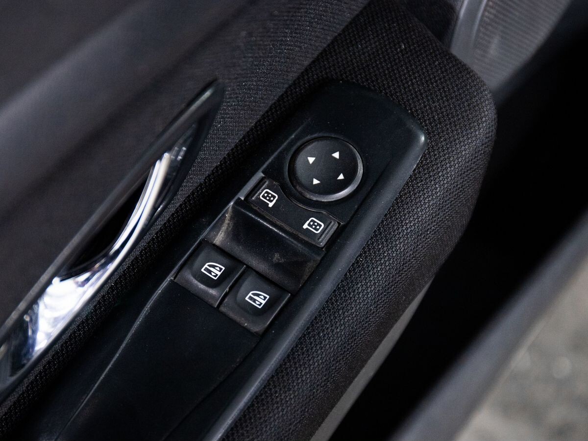 Renault Megane 2014 - фото автомобиля