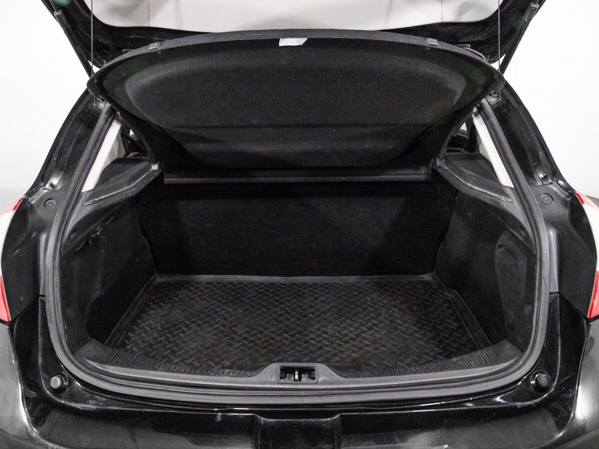 Renault Megane 2014 - фото автомобиля